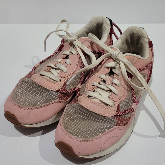 Pink and Red Avia sneakers size 1 - Picture 7 of 9